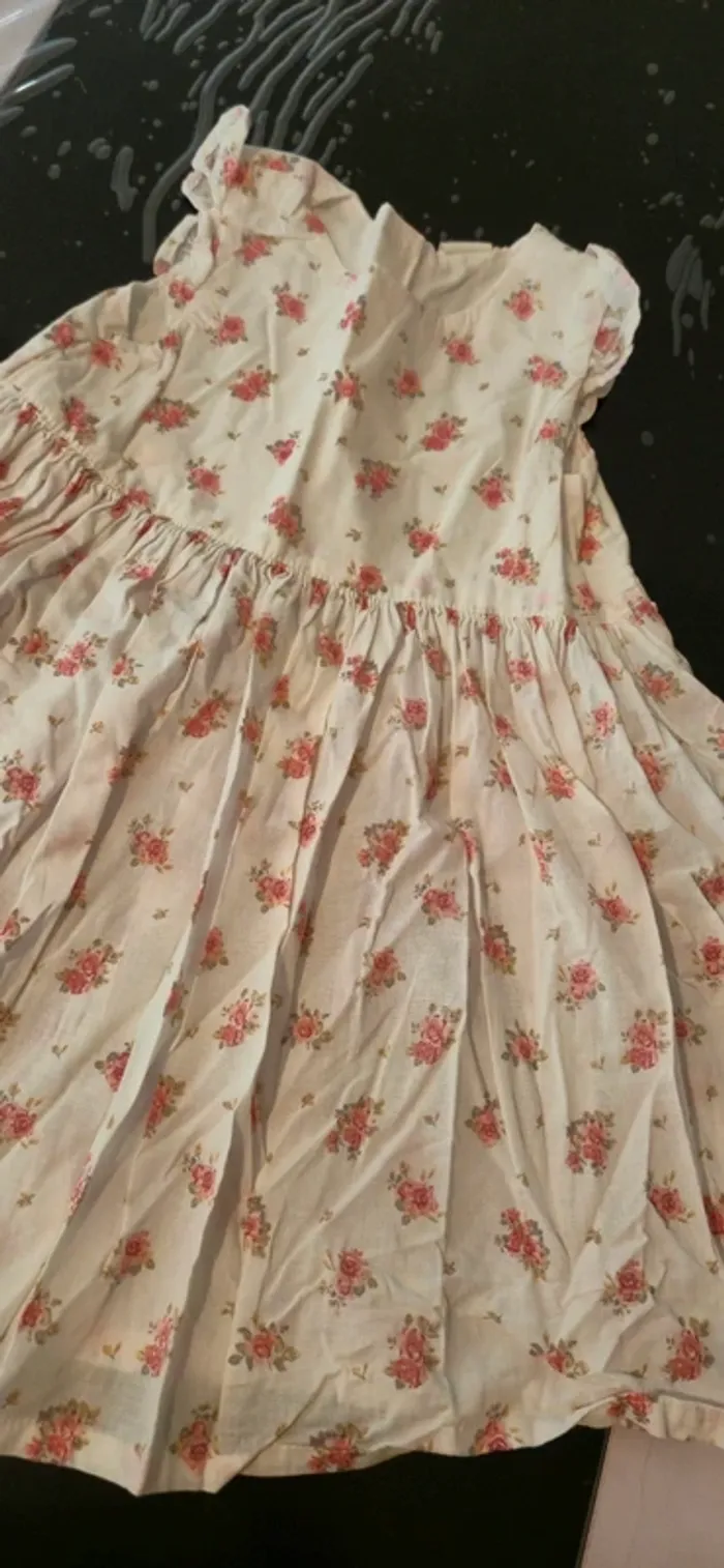 Robe H&M 92 cm - photo numéro 3