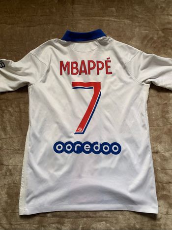 Maillot Mbappé PSG