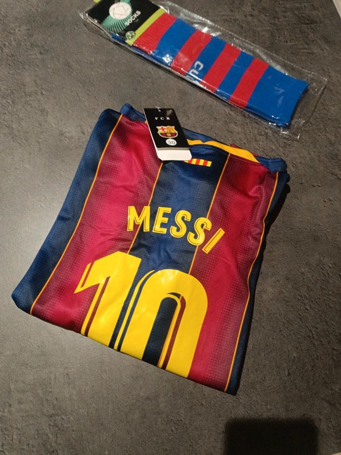 Tenue football Léo Messi FC Barcelone t.30 - photo numéro 4