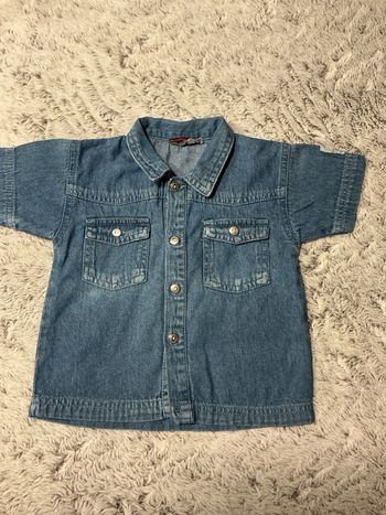 Chemise bébé  18 mois.  Pick ouic