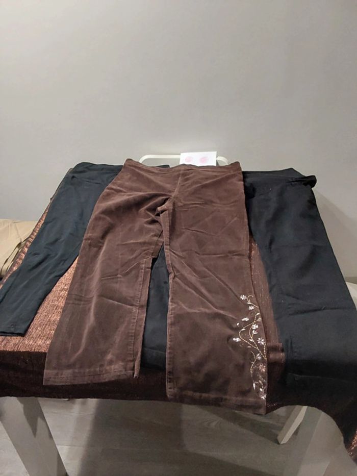 Lot pantalons de grossesse