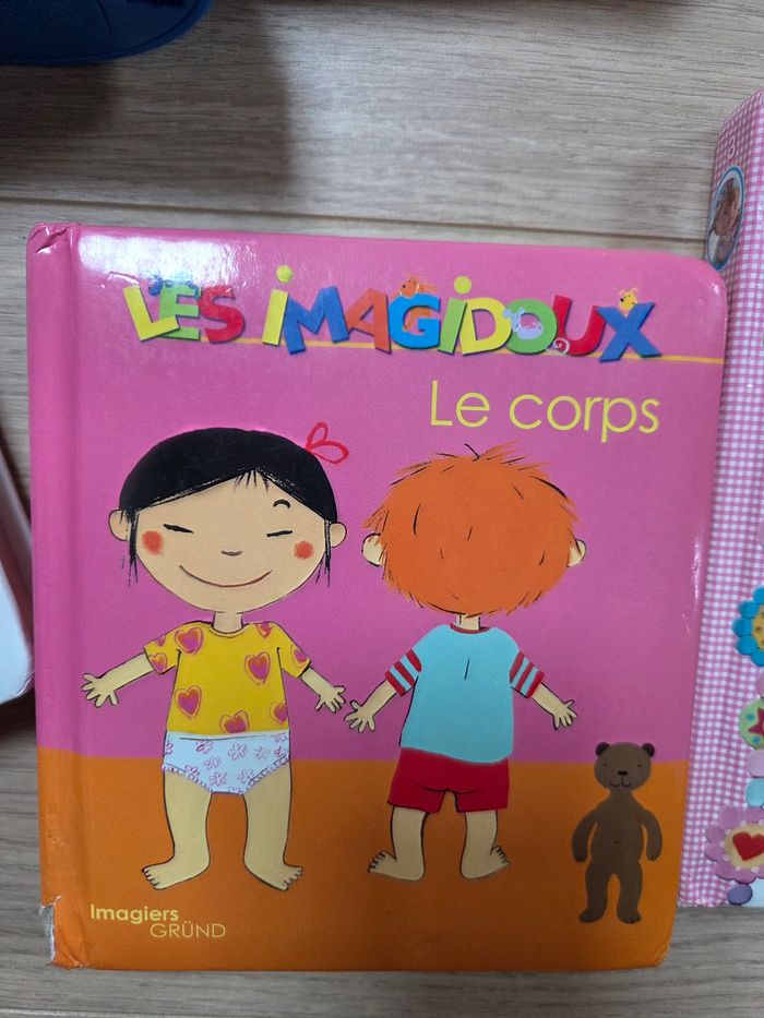 Lot livres bébé - photo numéro 7