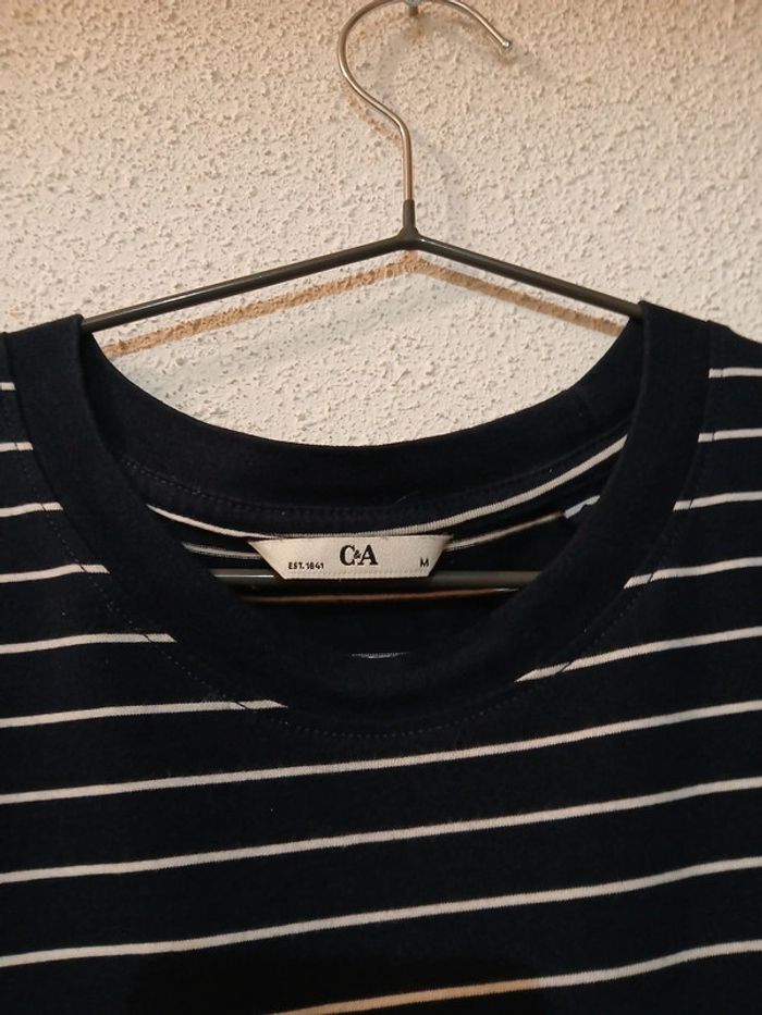 T-shirt femme a rayures basic " C&A" taille M - photo numéro 3