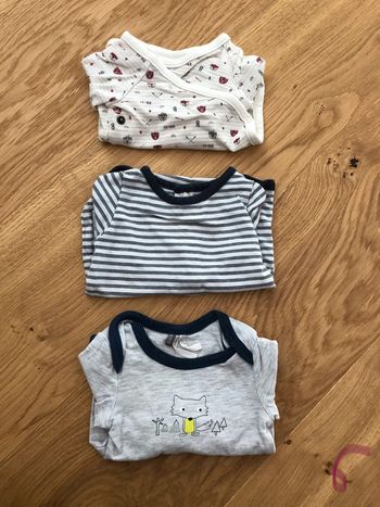 Lot 3 bodies 6 mois