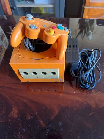 Gamecube orange