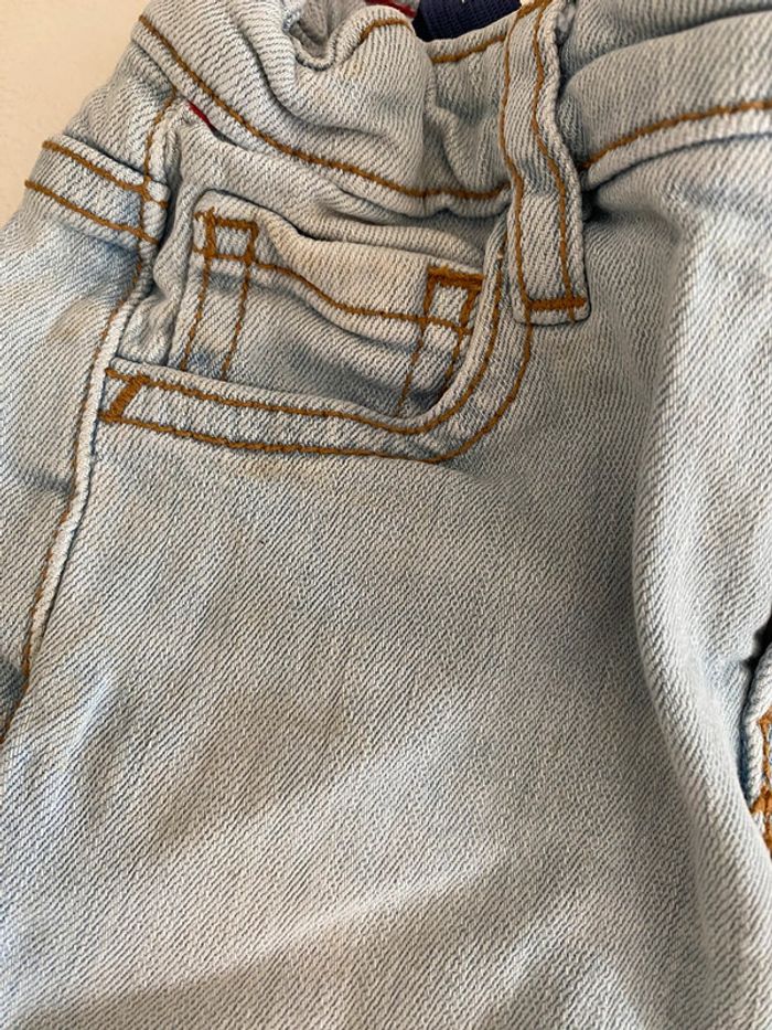 Jeans Zara 104 cm 4 ans - photo numéro 2