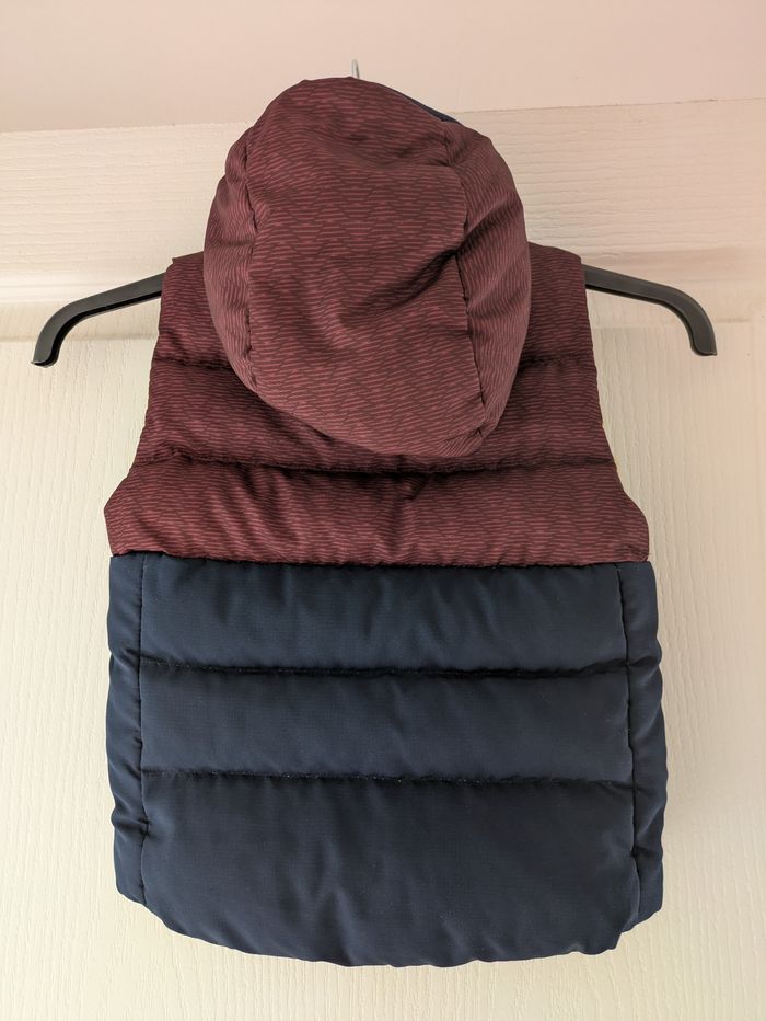 Doudoune sans manches Quechua pour garçon 2 ans, 83-90 cm, parfait état ! - photo numéro 4