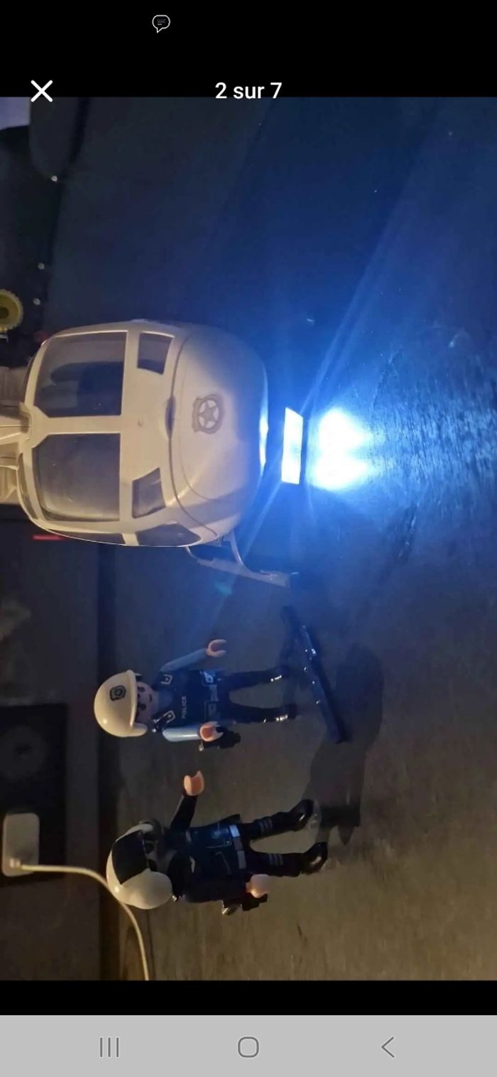 Hélicoptère police playmobil