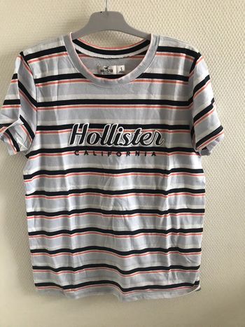 Tee. shirt rayé Holister