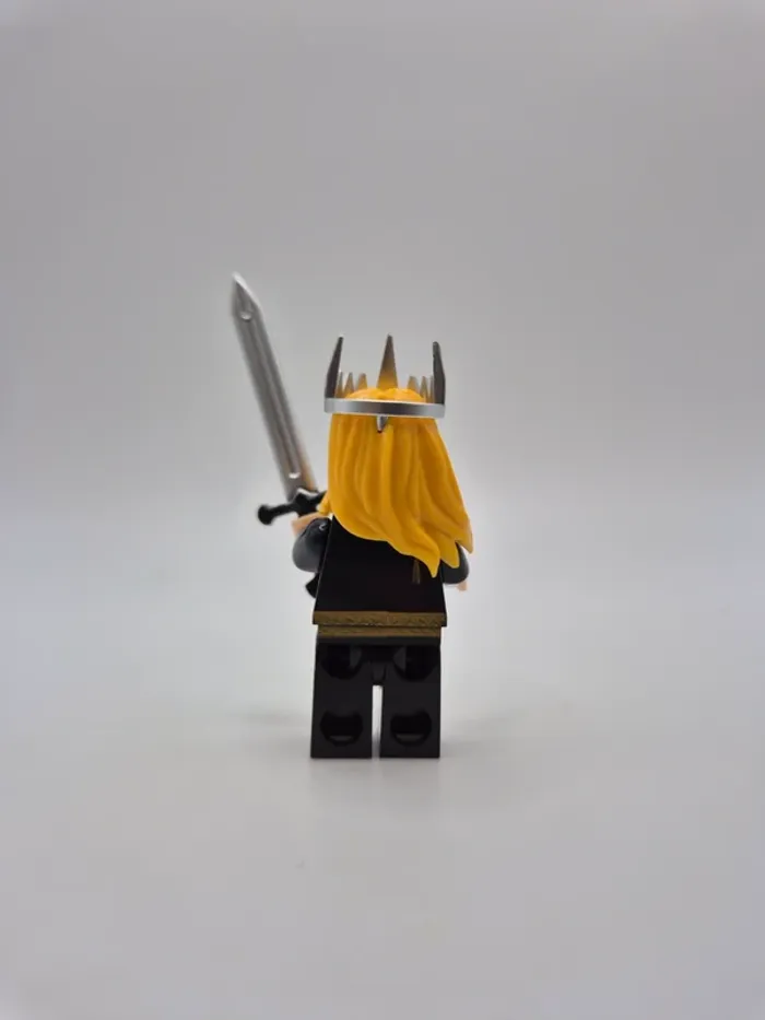 Figurine type lego Sauron seigneur des anneaux / hobbit - photo numéro 3