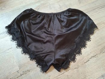 Short léger noir taille M