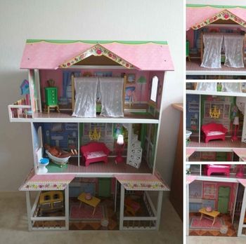 Maison de poupée