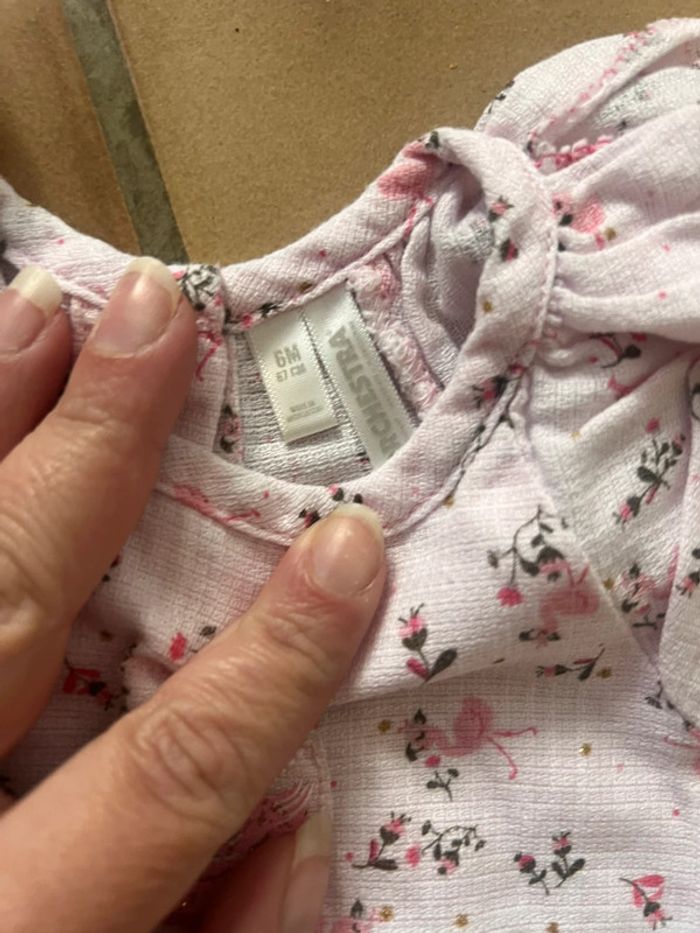 Combi short orchestra flamant rose taille 6 mois - photo numéro 2