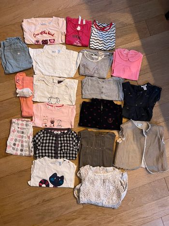 Vend lot de 18 vêtements fille okaidi 3 ans très bon état