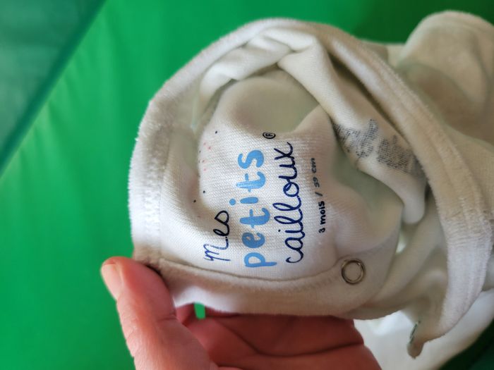 Pull blanc - Mes petits cailloux - photo numéro 2