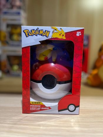 Réveil FM numérique Lumineux Pikachu Pokemon 