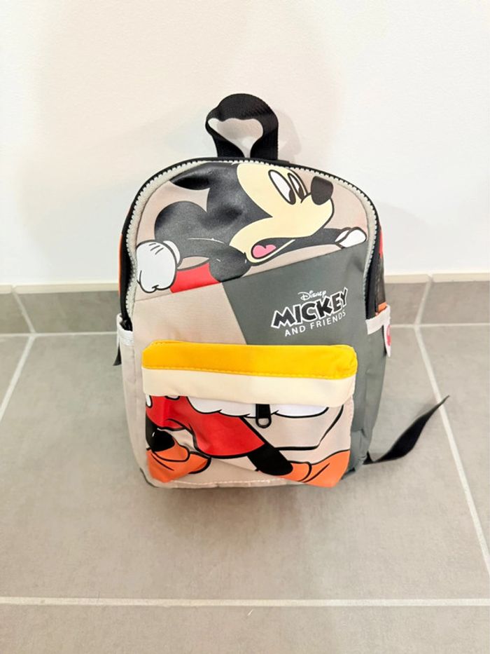 Petit sac à dos/cartable Mickey