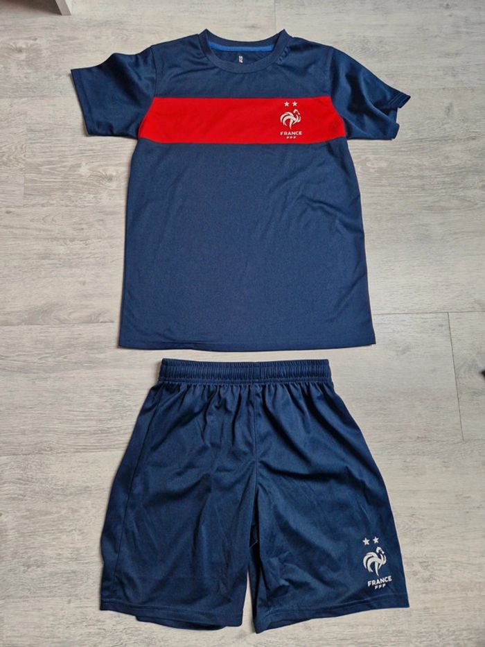Ensemble short et maillot 12 ans FFF football Weeplay