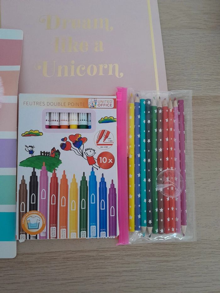 Lot loisirs créatifs licorne - photo numéro 2