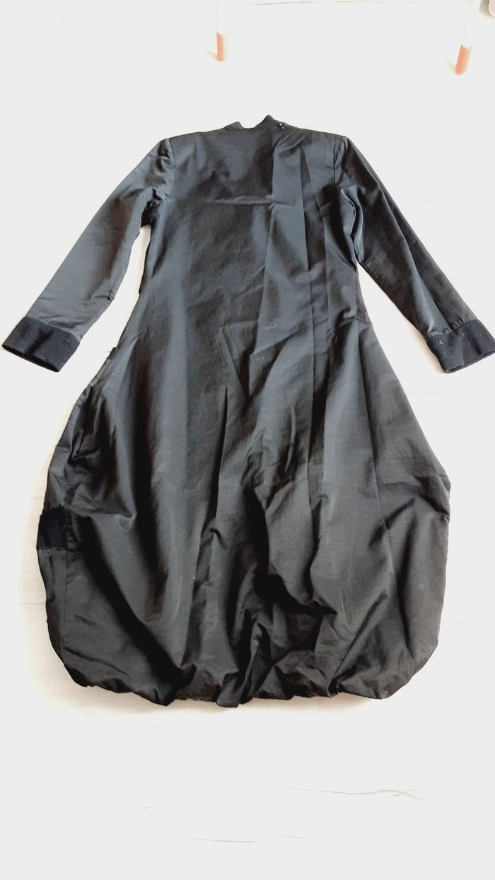 Vêtement femme manteau long noir léger  Mia Soana taille M - photo numéro 4