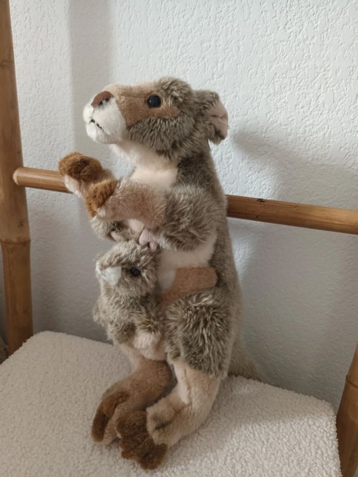 Peluche Kangourou & son bébé Soft Friends hauteur environ 34 cm - photo numéro 5