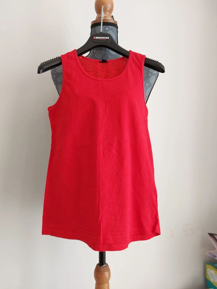 Tee-shirt rouge sans manche 12 ans kiabi