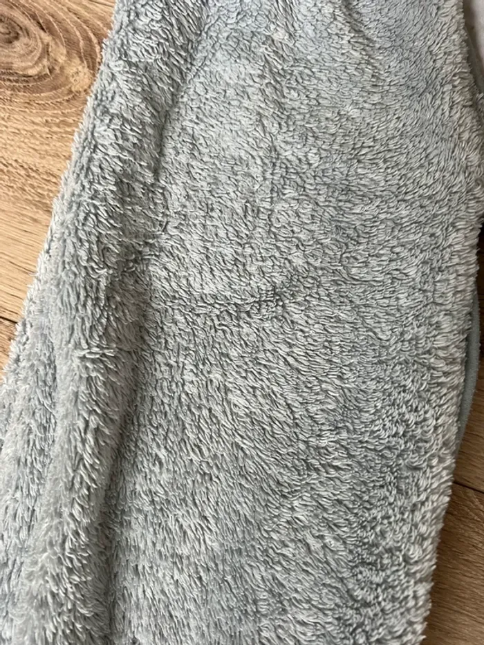 Gigoteuse à jambes - photo numéro 2