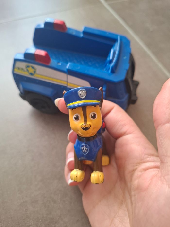 Chase et son véhicule - photo numéro 3