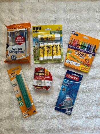 Lot article scolaire neuf