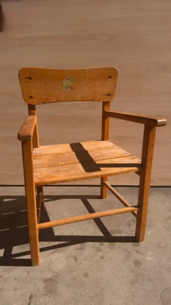 Vintage houten peuter stoel