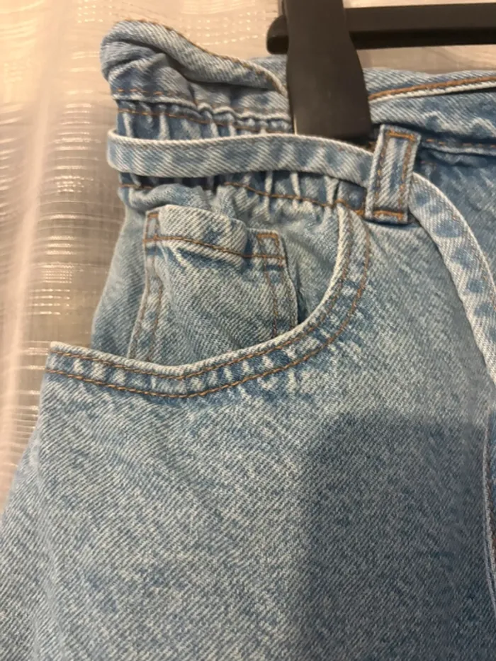Short court en jeans - photo numéro 3