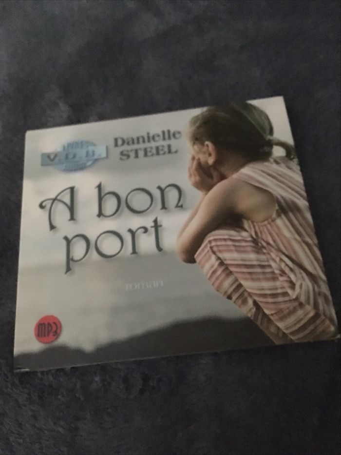 Livre audio à bon port de Daniel steel