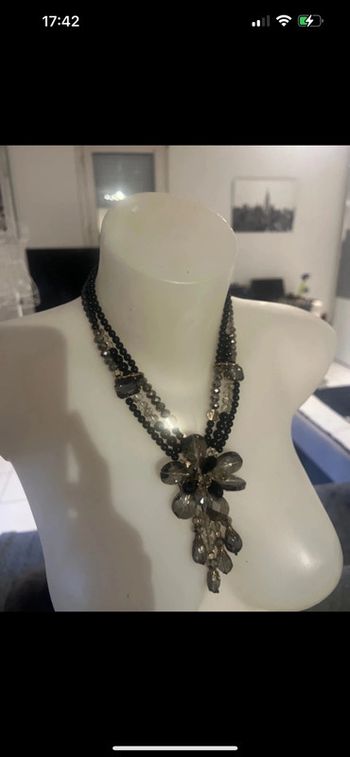 Collier vintage en très bon état