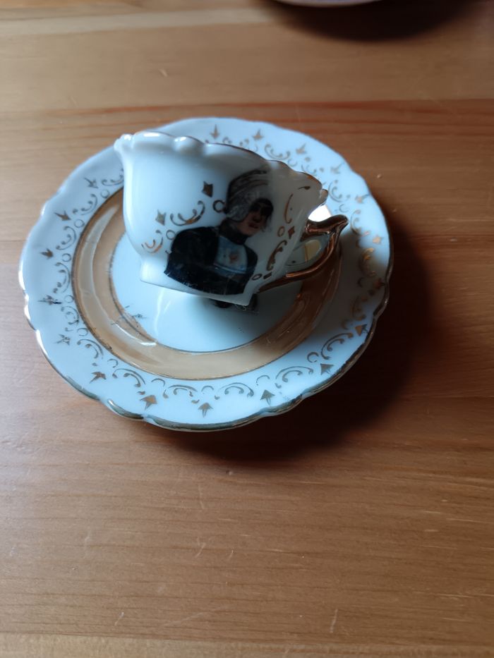 Miniature vaisselle porcelaine lot de 15 pièces très beau - photo numéro 2