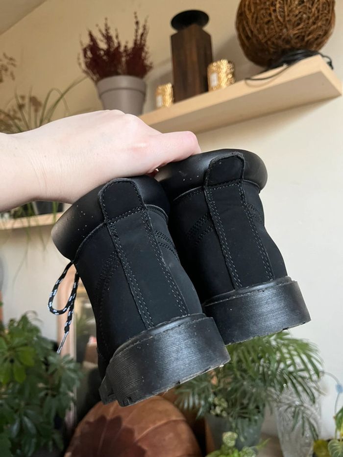 Bottines à lacets en velours - noir et blanc - photo numéro 10