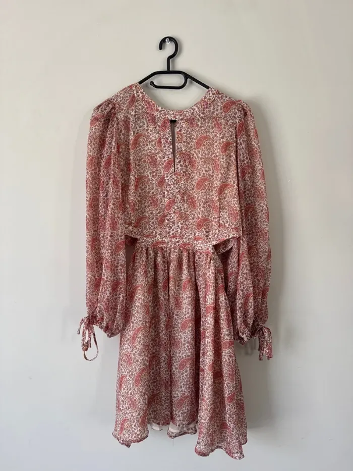 👗🌻 magnifique robe d’été légère à motif- taille L   - neuf sans étiquette -Mango