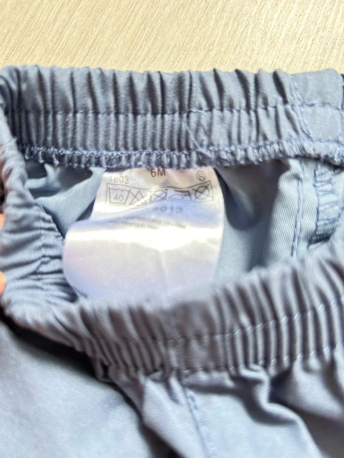 Petit short en 6 mois - photo numéro 2