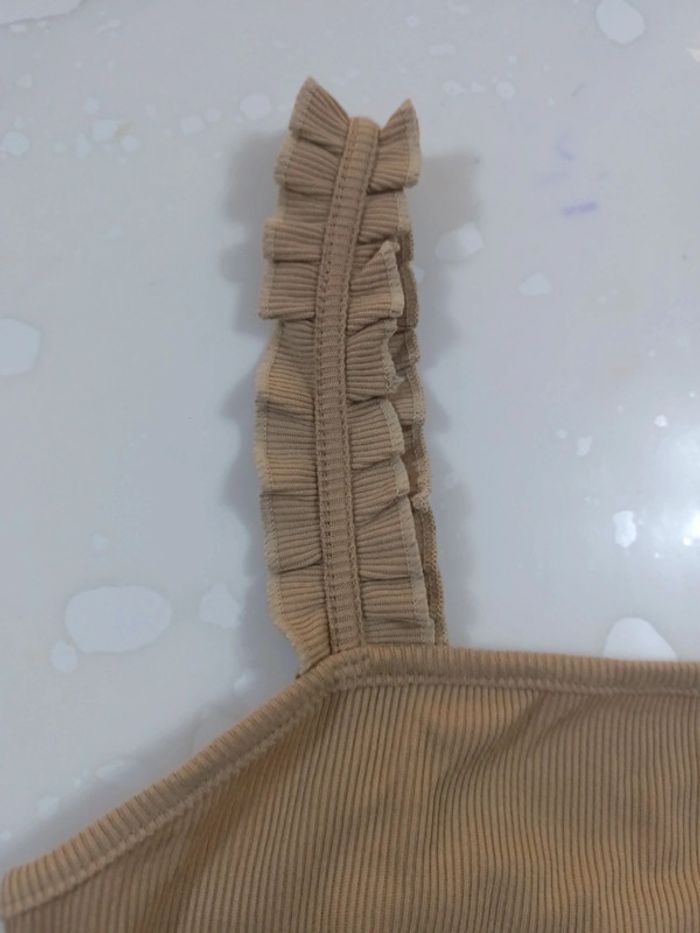 Débardeur camel comme neuf taille M - photo numéro 4