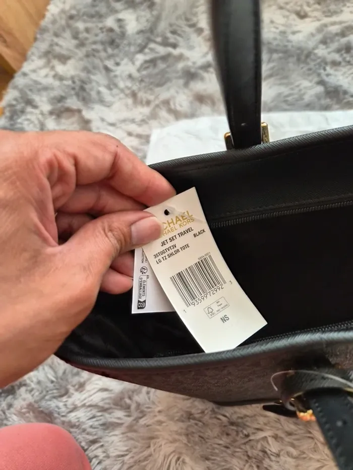 Sac Michael Kors – Tote Jet Set Travel – Noir Monogramme - photo numéro 5