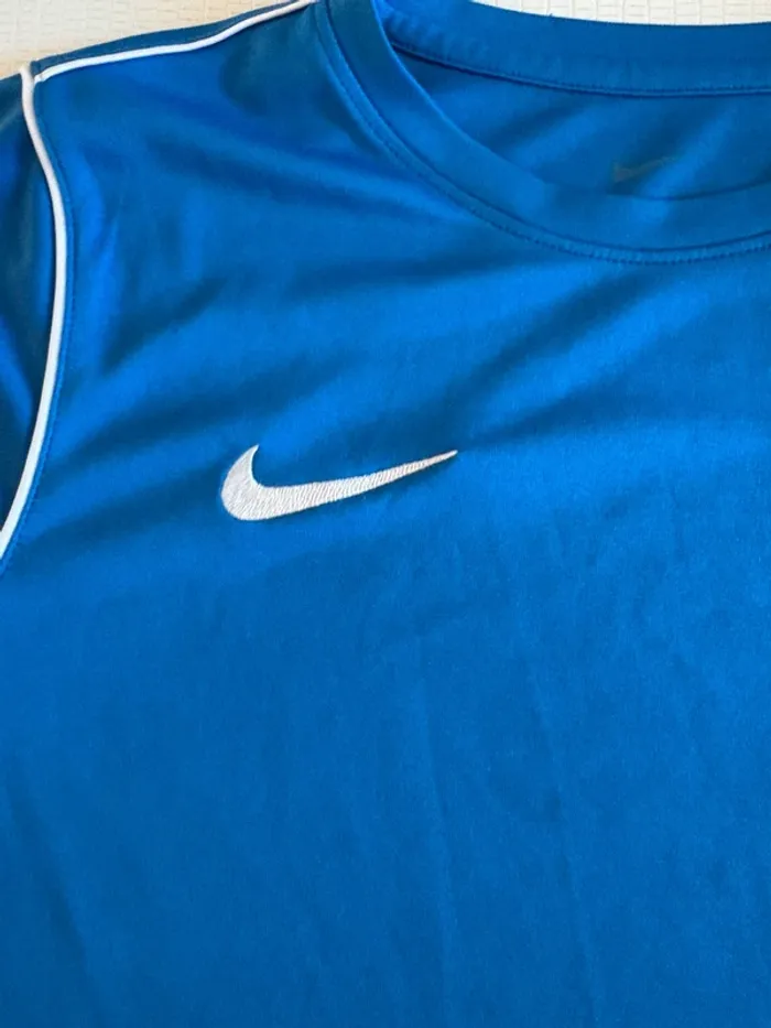 TEE shirt Nike enfant - photo numéro 2
