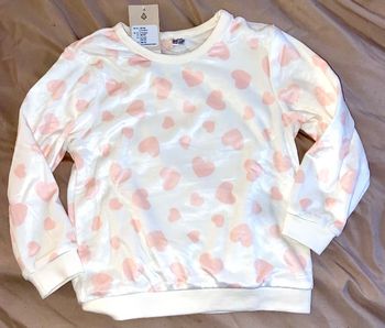 Sweat en velours couleur crème et rose motif coeur taille 2/4 ans neuf