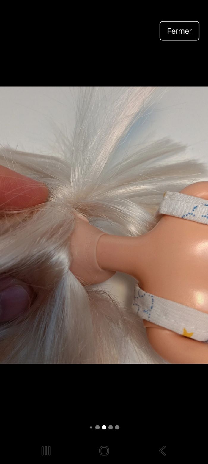 Poupée  barbie mattel ensemble bleu et jaune   tête 1998 corp 1999.
Poupée et ensemble compris - photo numéro 8