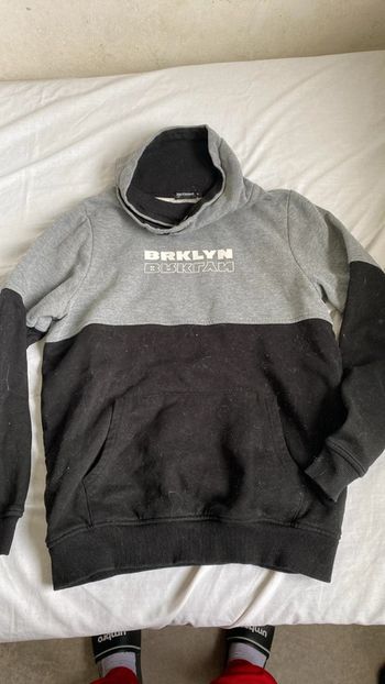 Pull à capuche