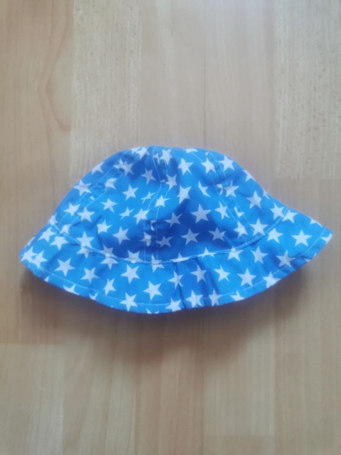 Chapeau bébé neuf