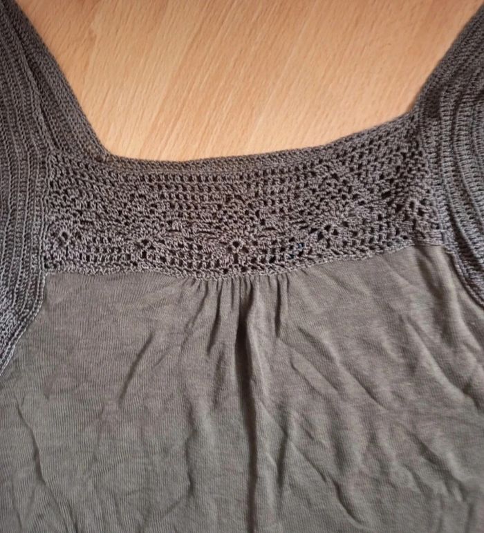 T-shirt Caroll taille 40 - photo numéro 2