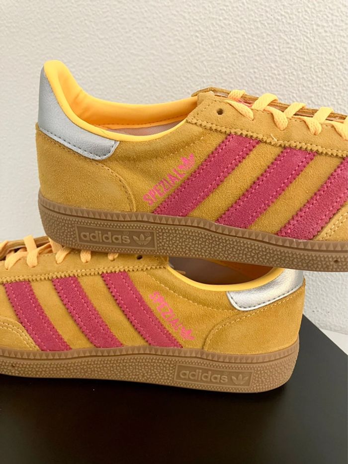 Adidas Handball Spezial Orange / Spark Lucid Pink - photo numéro 2
