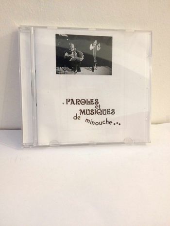 CD paroles et musiques de Mimouche les javeleuses se jettent à l'eau