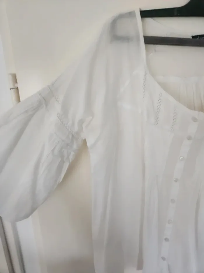 Jolie blouse blanche Avant première taille 38 - photo numéro 2