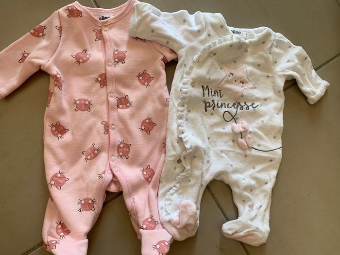 Lot de 2 pyjamas naissance