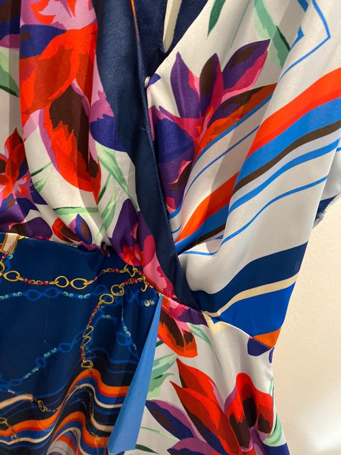 Robe à fleurs - photo numéro 3